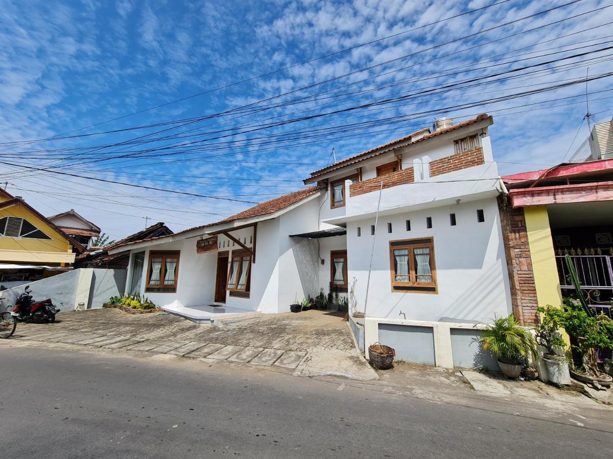 Brb Guesthouse Banyuwangi  Εξωτερικό φωτογραφία